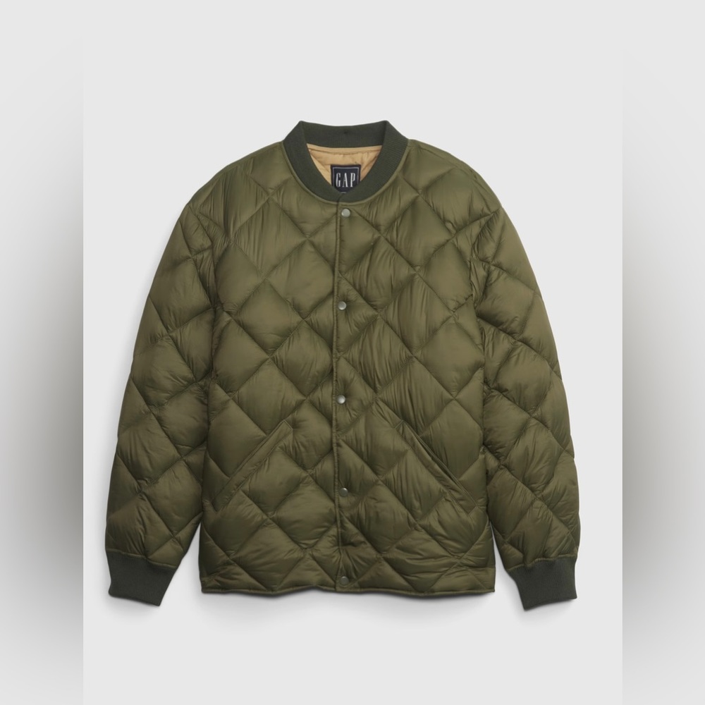Gap Men’s Recycled Quilted Bomber Jacket, Size Medium, NWT